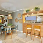 Lindo Apartamento 2 Quartos 200M Da Praia C/ Ac